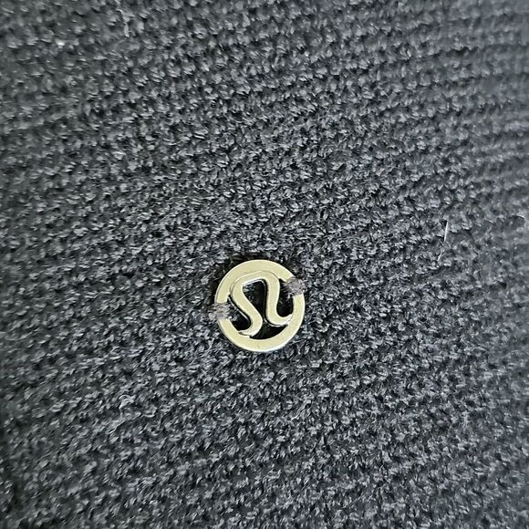 Lululemon, 100% Merino Wool, Black, Athleisure Sweater, Size XS/S - Picture 5 of 7